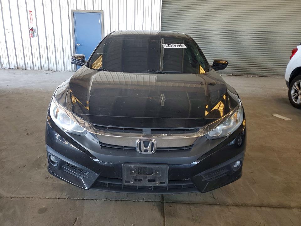 52079396 :رقم المزاد ، 19XFC1F39GE220943 vin ، 2016 Honda Civic مزاد بيع