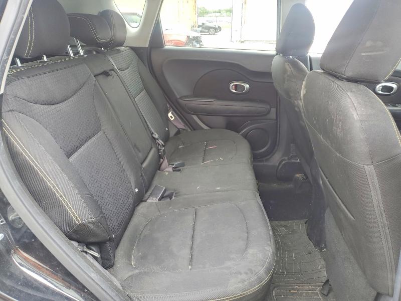 52675446 :رقم المزاد ، KNDJP3A59F7192398 vin ، 2015 Kia Soul مزاد بيع