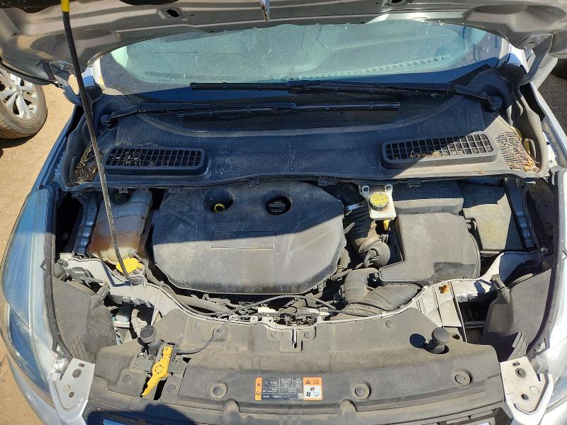 2015 Ford Escape მანქანა იყიდება აუქციონზე, vin: 1FMCU0G93FUB70338, აუქციონის ნომერი: 53916936