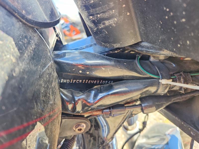 52919566 :رقم المزاد ، 1HD1FCW116Y681024 vin ، 2006 Harley-davidson Flhtcui مزاد بيع