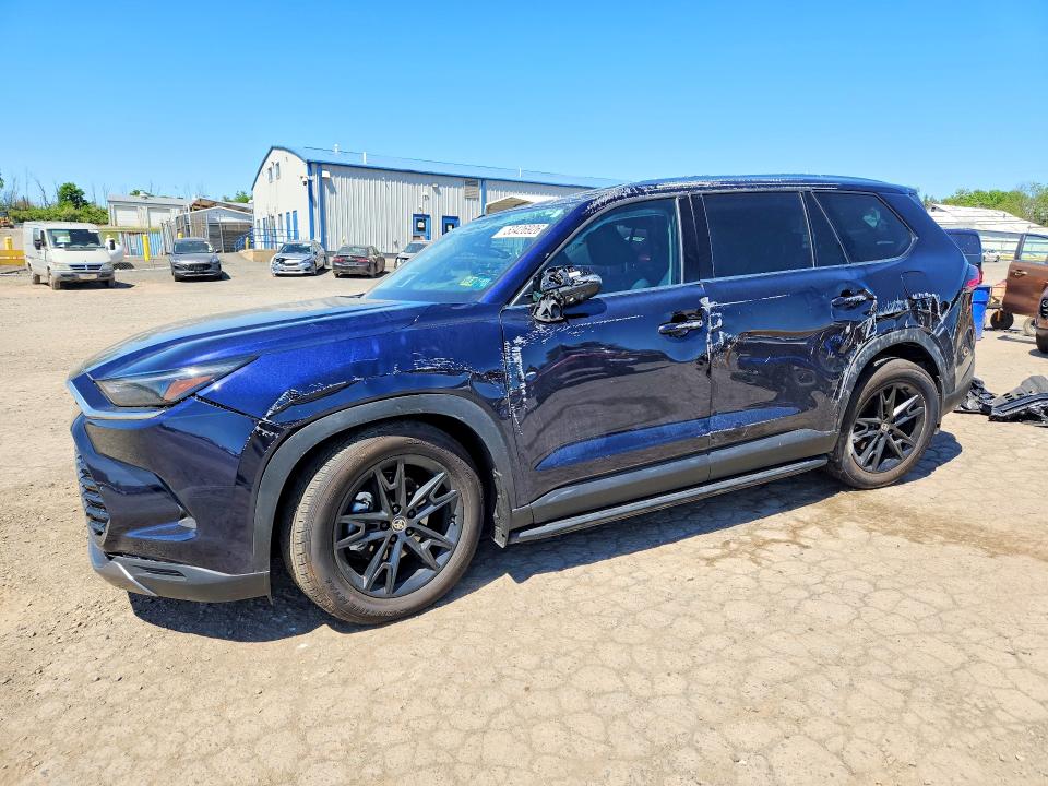 2026 Toyota Grand Highlander Hybrid მანქანა იყიდება აუქციონზე, vin: 5TDACAB53TS074864, აუქციონის ნომერი: 53426926
