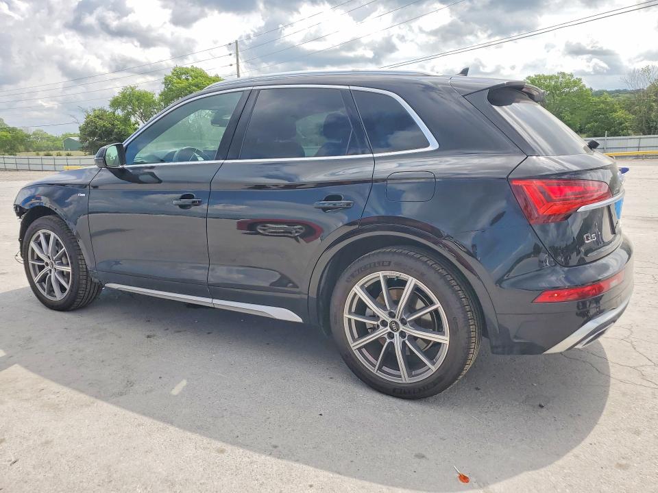 51698846 :رقم المزاد ، WA1E2AFYXM2125370 vin ، 2021 Audi Q5 E مزاد بيع