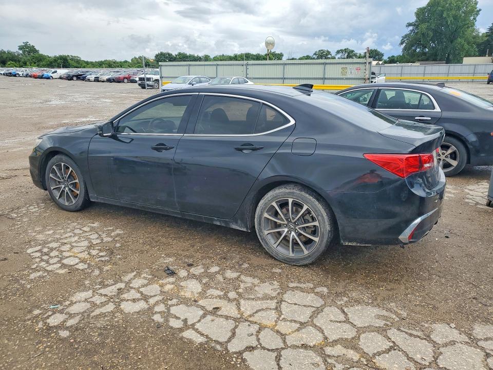 54983556 :رقم المزاد ، 19UUB2F30JA004880 vin ، 2018 Acura Tlx مزاد بيع