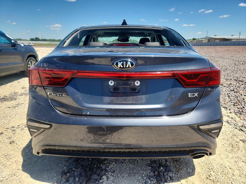 Продаж на аукціоні авто 2021 Kia Forte, vin: 3KPF54AD5ME300182, номер лоту: 52747646