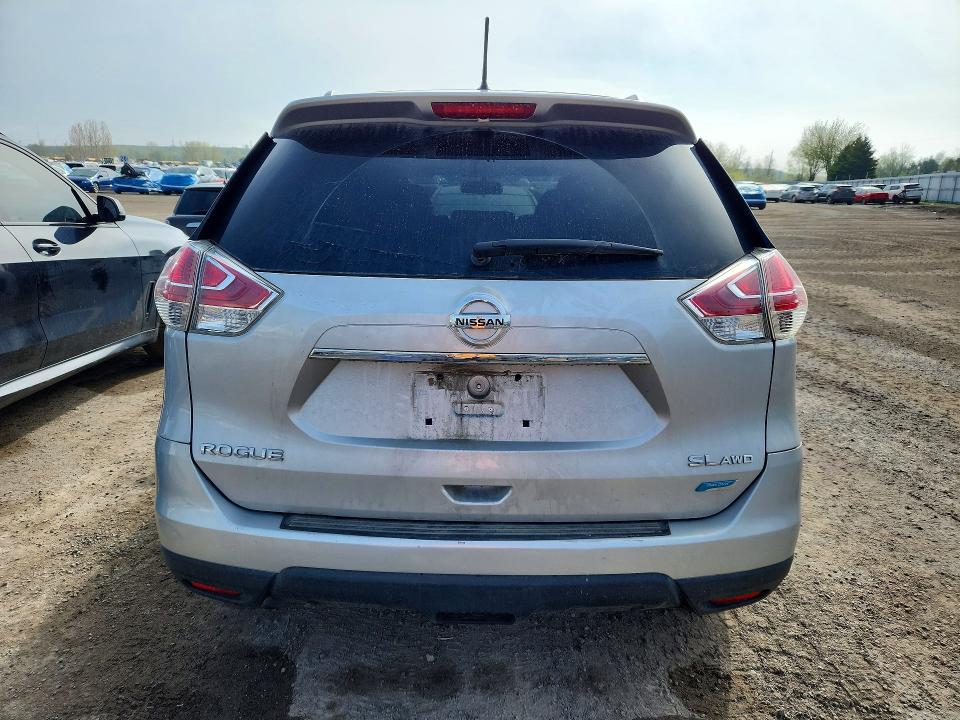 2015 Nissan Rogue მანქანა იყიდება აუქციონზე, vin: 5N1AT2MV4FC819738, აუქციონის ნომერი: 52562666