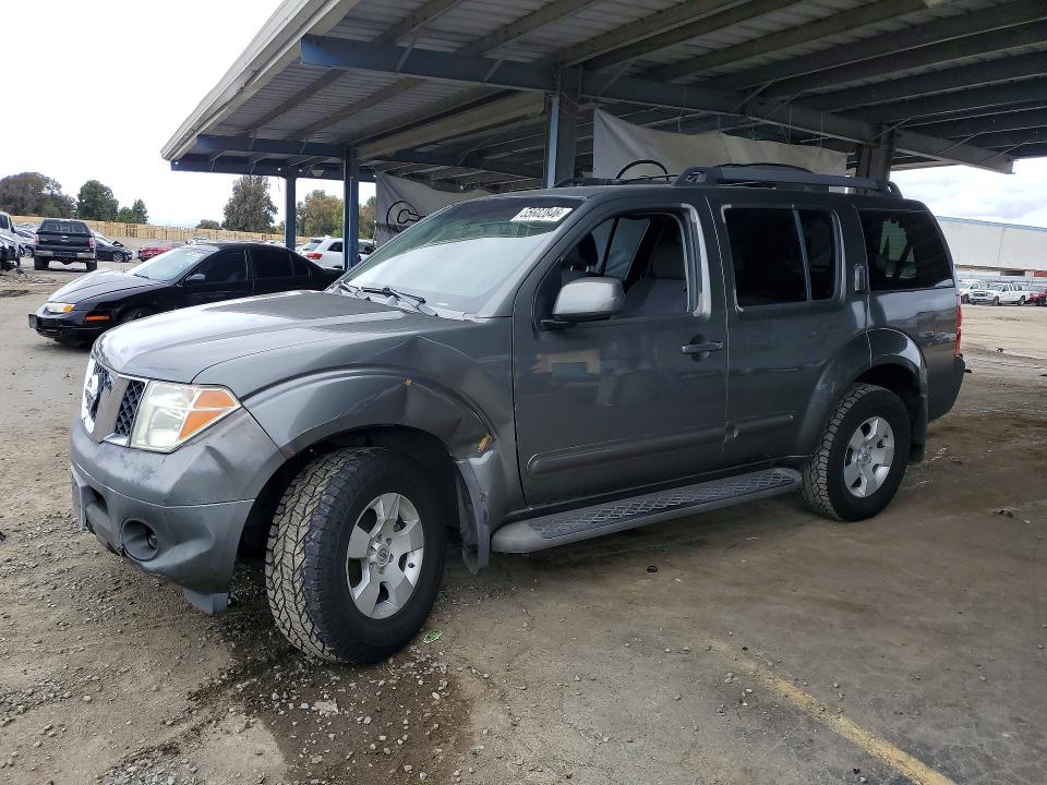 55602846 :رقم المزاد ، 5N1AR18W46C676639 vin ، 2006 Nissan Pathfinder مزاد بيع