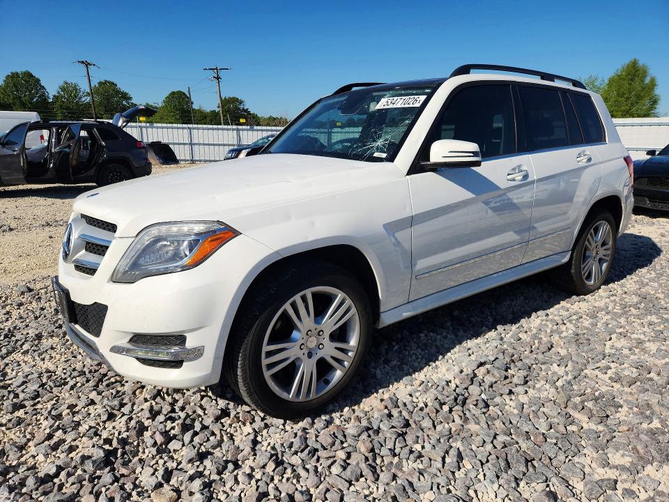Продажа на аукционе авто 2015 Mercedes-benz Glk, vin: WDCGG8JB4FG393813, номер лота: 53471026