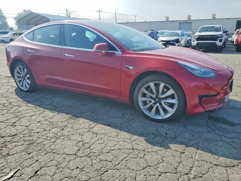 Продажа на аукционе авто 2018 Tesla 3, vin: 5YJ3E1EA6JF163728, номер лота: 52874586