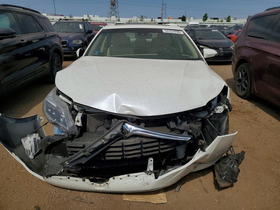 53757896 :رقم المزاد ، 4T1BK1EBXJU274217 vin ، 2018 Toyota Avalon مزاد بيع