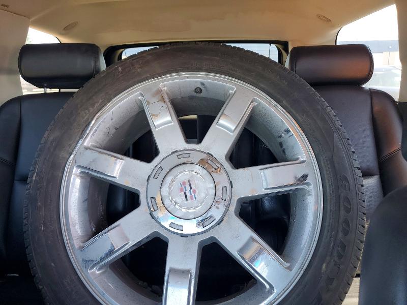 Продажа на аукционе авто 2008 Cadillac Escalade, vin: 1GYFK63858R106261, номер лота: 53720826