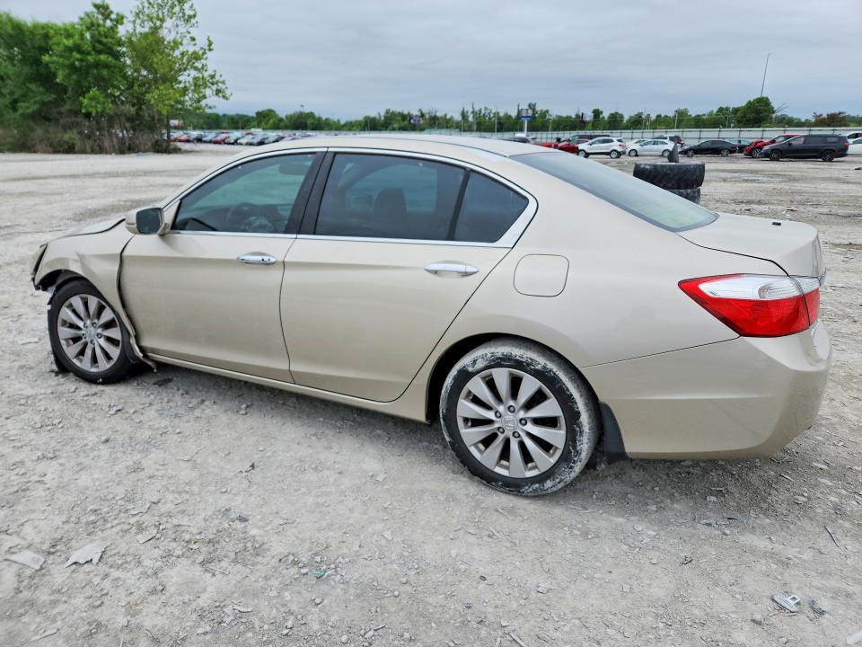 54230636 :رقم المزاد ، 1HGCR2F72FA049045 vin ، 2015 Honda Accord مزاد بيع