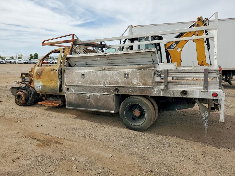 Продаж на аукціоні авто 2022 Chevrolet Silverado, vin: 1HTKHPVK3NH152712, номер лоту: 53430106