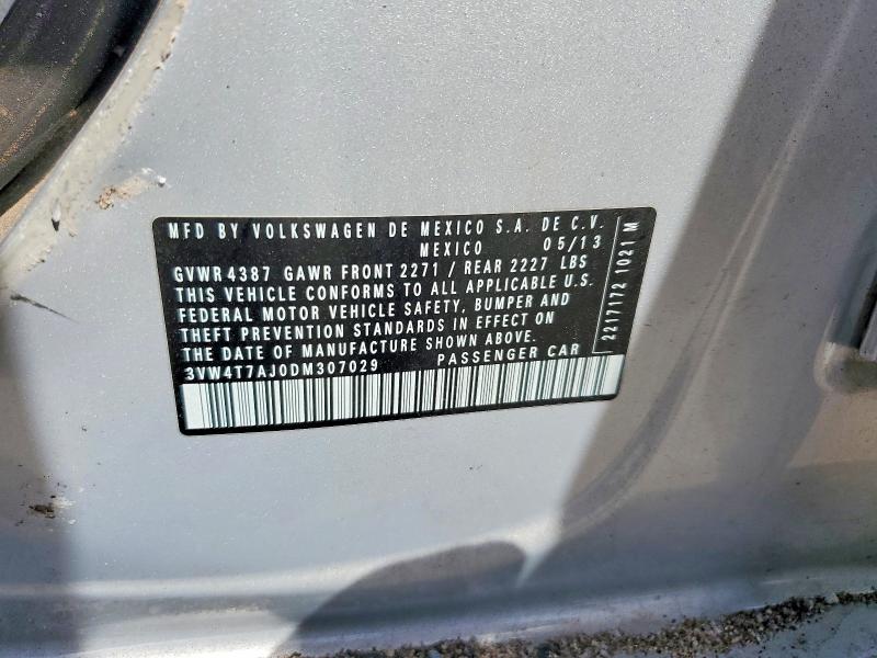 52212406 :رقم المزاد ، 3VW4T7AJ0DM307029 vin ، 2013 Volkswagen Jetta مزاد بيع
