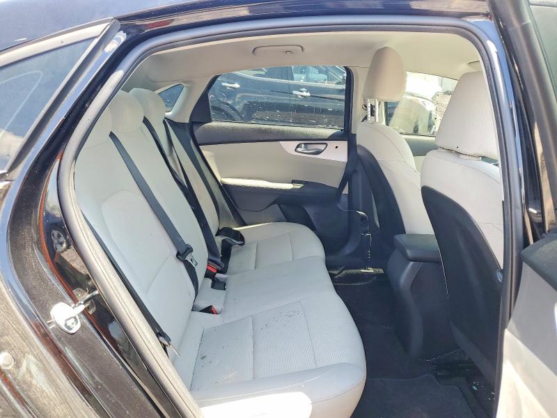 52244326 :رقم المزاد ، 3KPF24AD1NE495613 vin ، 2022 Kia Forte مزاد بيع