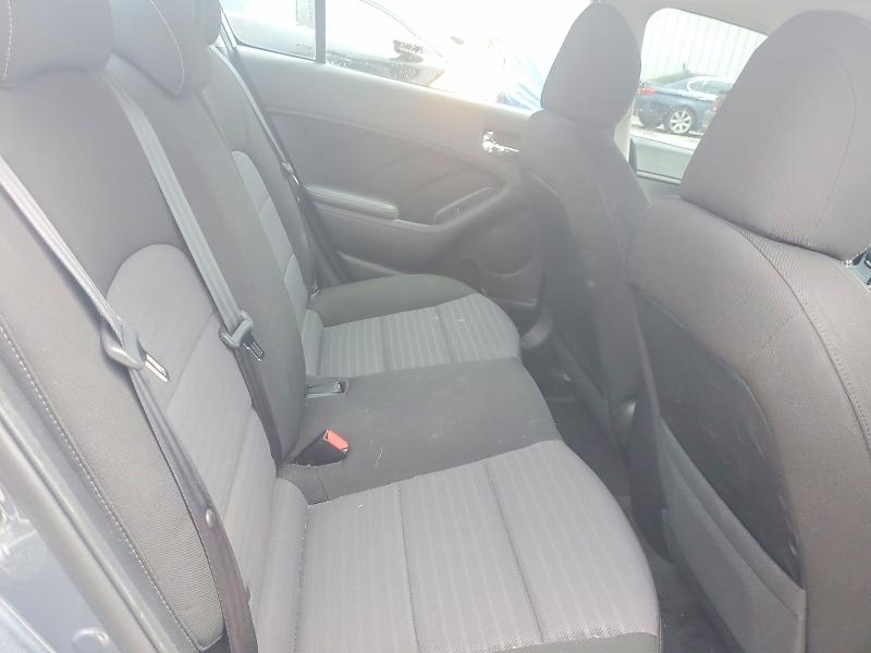 Продажа на аукционе авто 2017 Kia Forte, vin: 3KPFL4A71HE106156, номер лота: 54267966