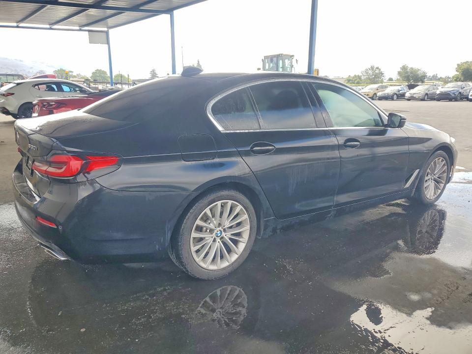 2022 Bmw 530 მანქანა იყიდება აუქციონზე, vin: WBA13BJ02NCJ18642, აუქციონის ნომერი: 54661256