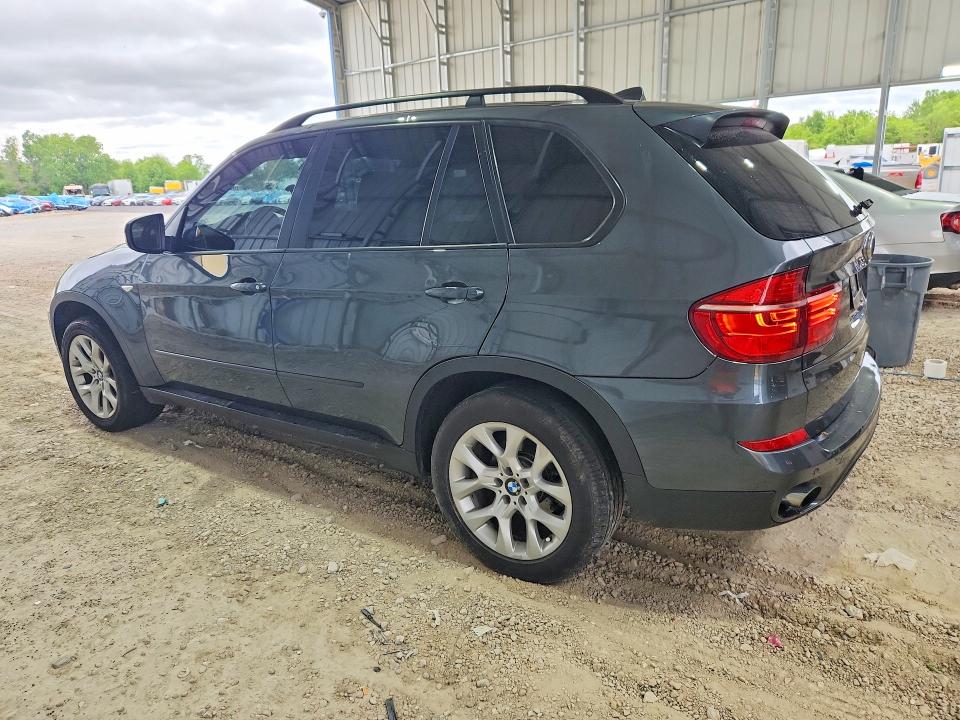 52614676 :رقم المزاد ، 5UXZV4C55BL740067 vin ، 2011 Bmw X5 مزاد بيع