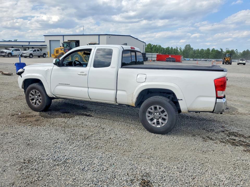 Продажа на аукционе авто 2017 Toyota Tacoma, vin: 5TFRX5GN4HX088085, номер лота: 53581846