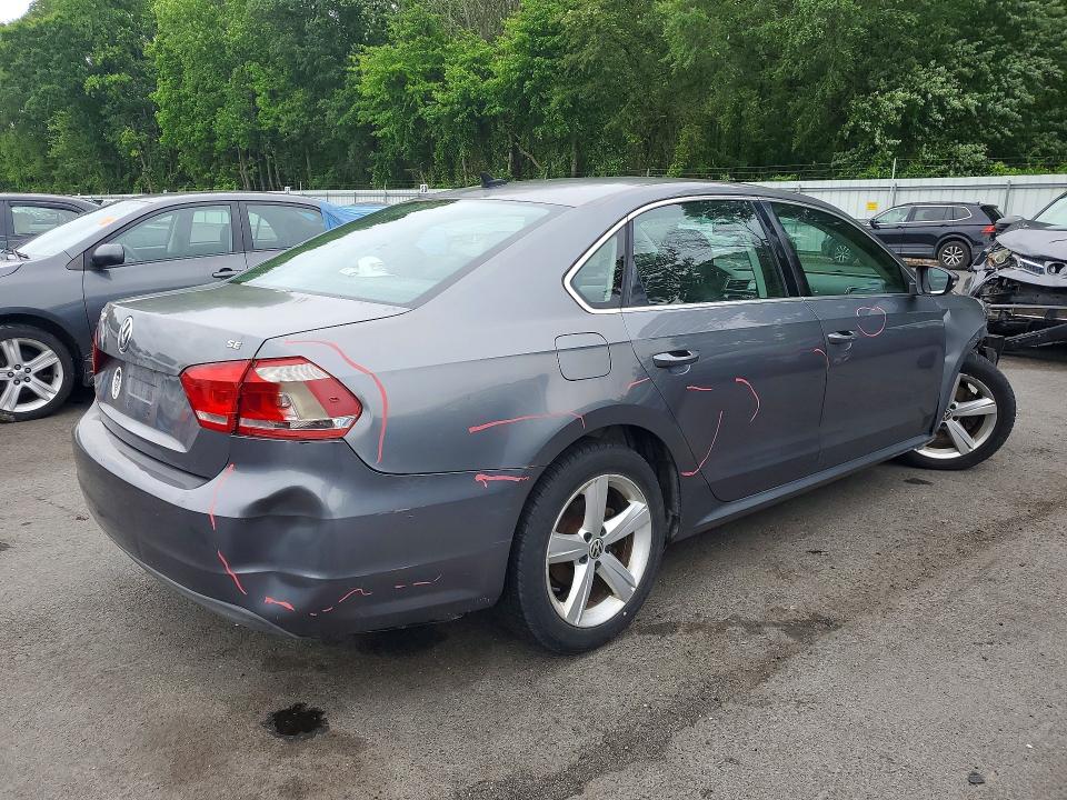 54606926 :رقم المزاد ، 1VWBP7A38CC033706 vin ، 2012 Volkswagen Passat مزاد بيع