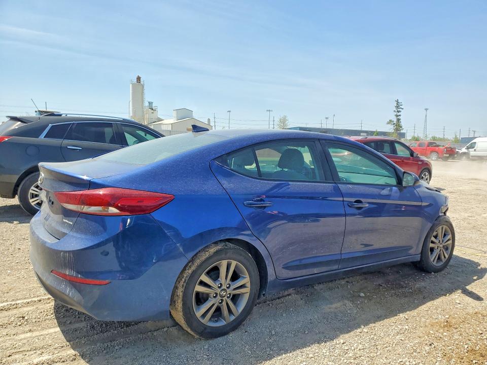 51996096 :رقم المزاد ، 5NPD84LF2HH099081 vin ، 2017 Hyundai Elantra مزاد بيع