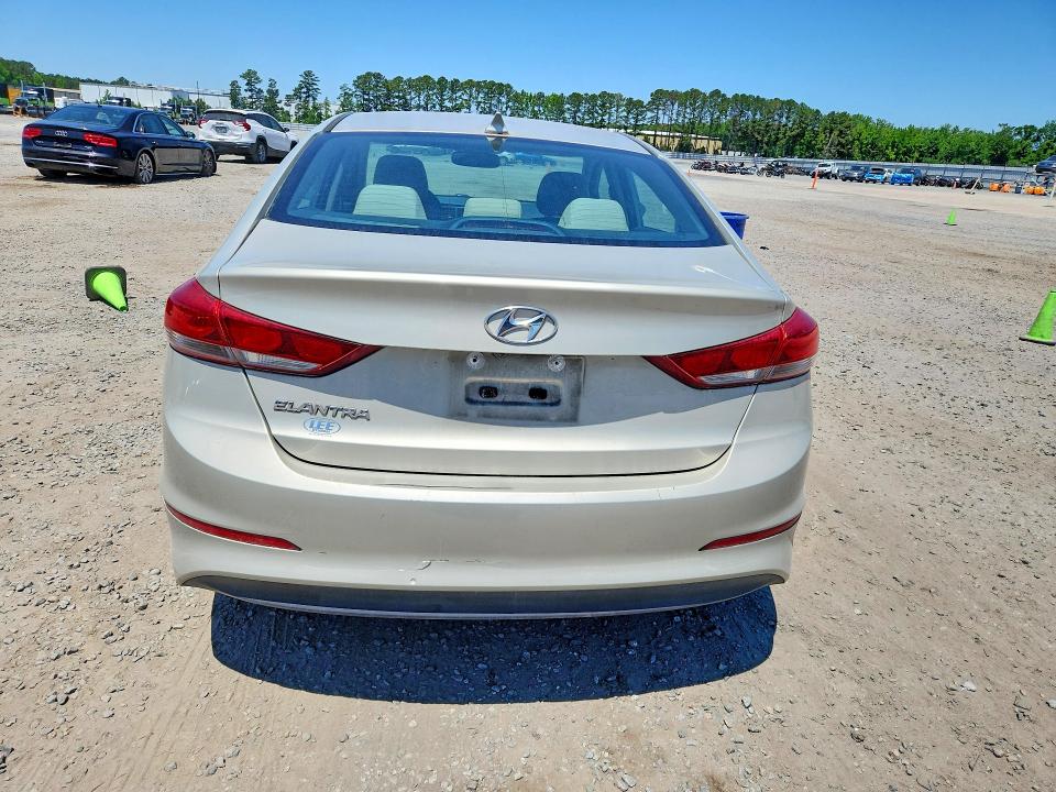 2018 Hyundai Elantra მანქანა იყიდება აუქციონზე, vin: 5NPD84LF4JH304986, აუქციონის ნომერი: 54283816