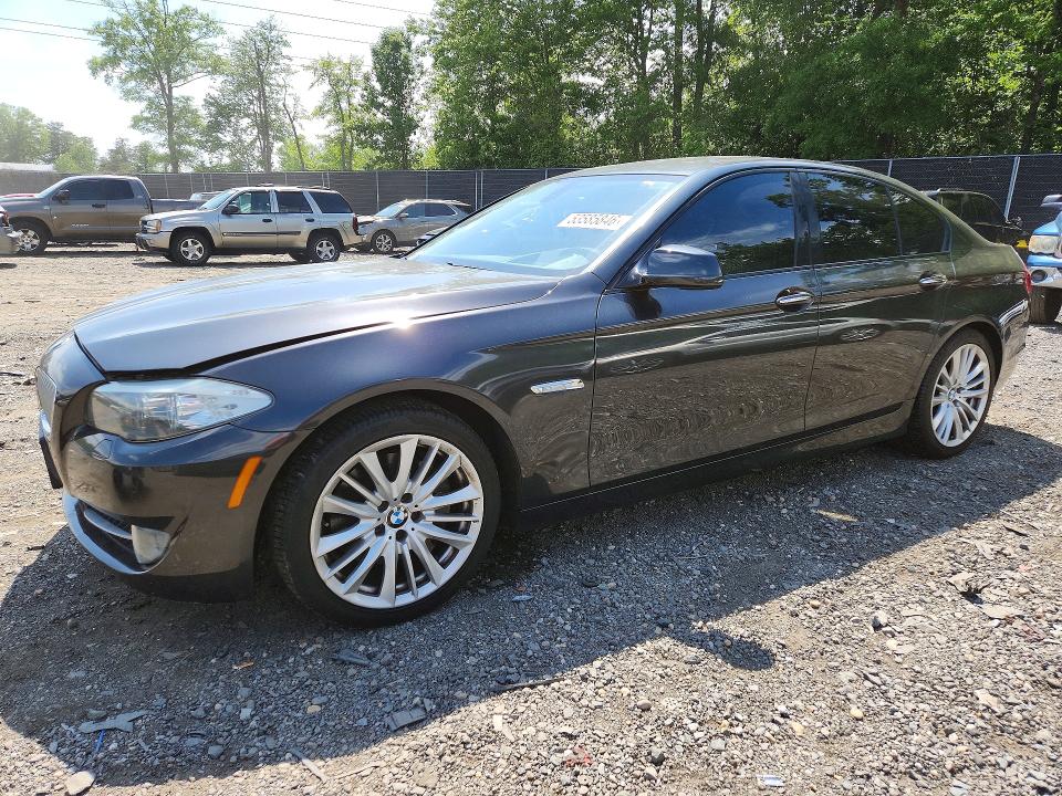 2011 Bmw 550i მანქანა იყიდება აუქციონზე, vin: WBAFU9C58BC278220, აუქციონის ნომერი: 53585846
