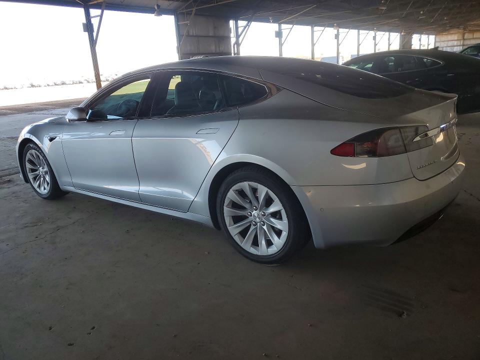 54509516 :رقم المزاد ، 5YJSA1E27GF166968 vin ، 2016 Tesla Model S مزاد بيع