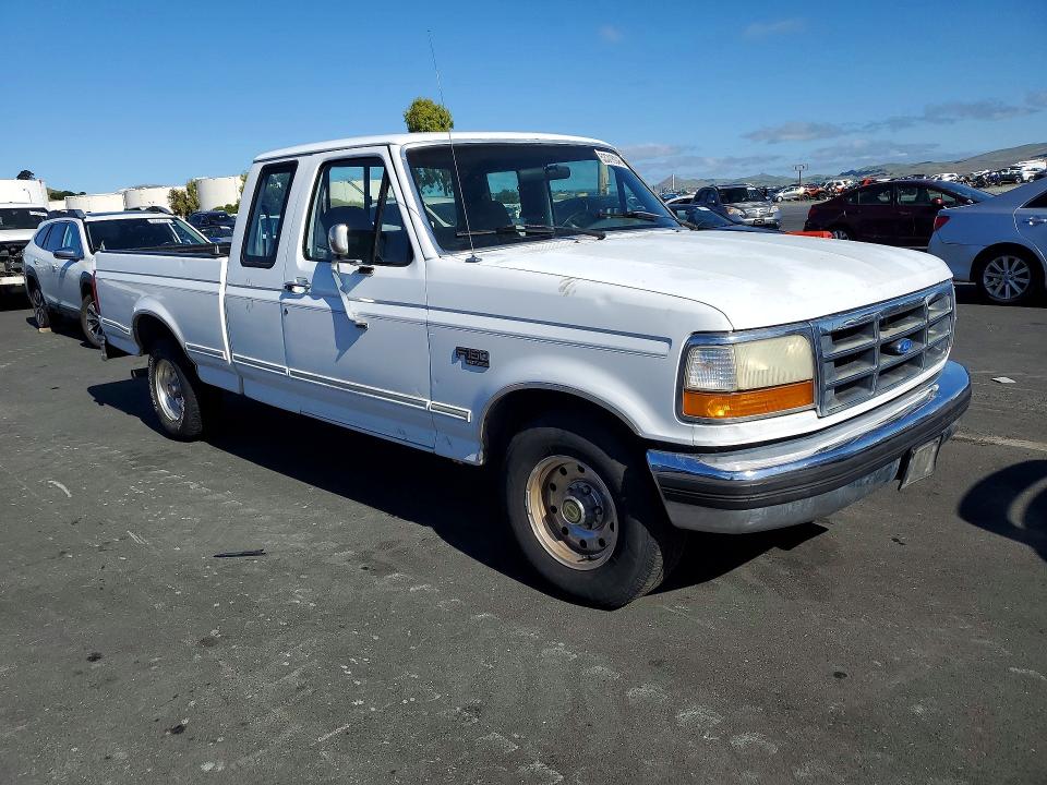 53318046 :رقم المزاد ، 1FTEX15N0SKA64929 vin ، 1995 Ford F150 مزاد بيع