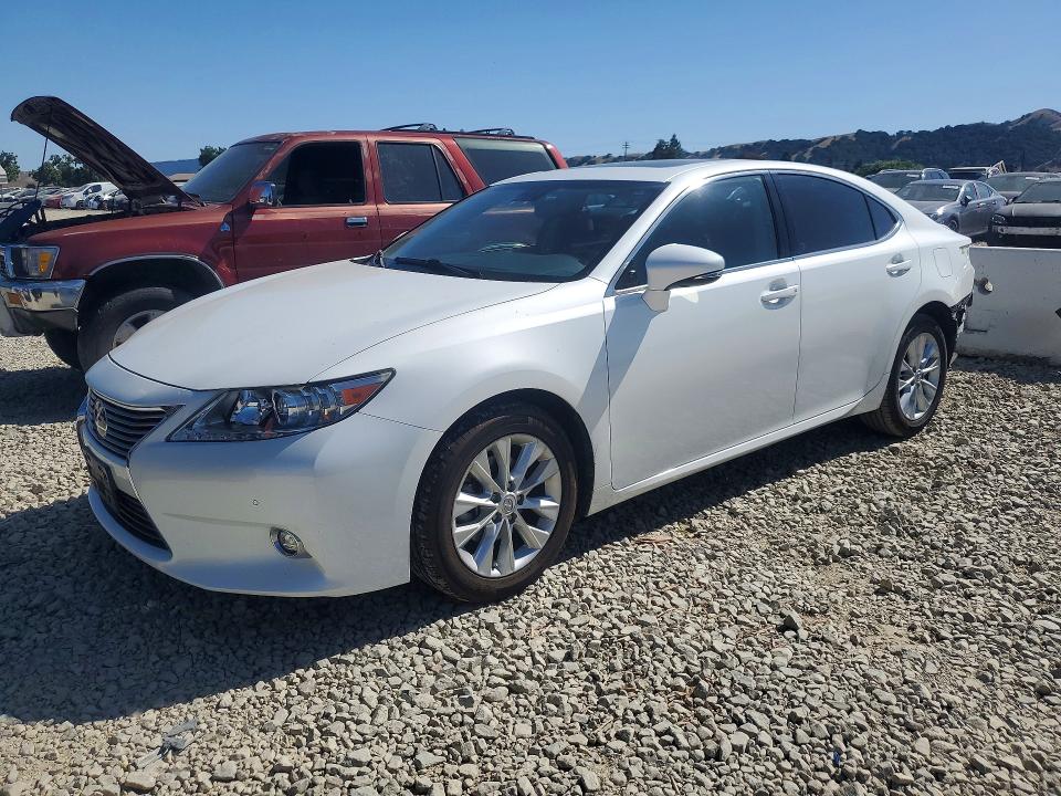 Продажа на аукционе авто 2015 Lexus Es, vin: JTHBW1GG2F2098394, номер лота: 54292666