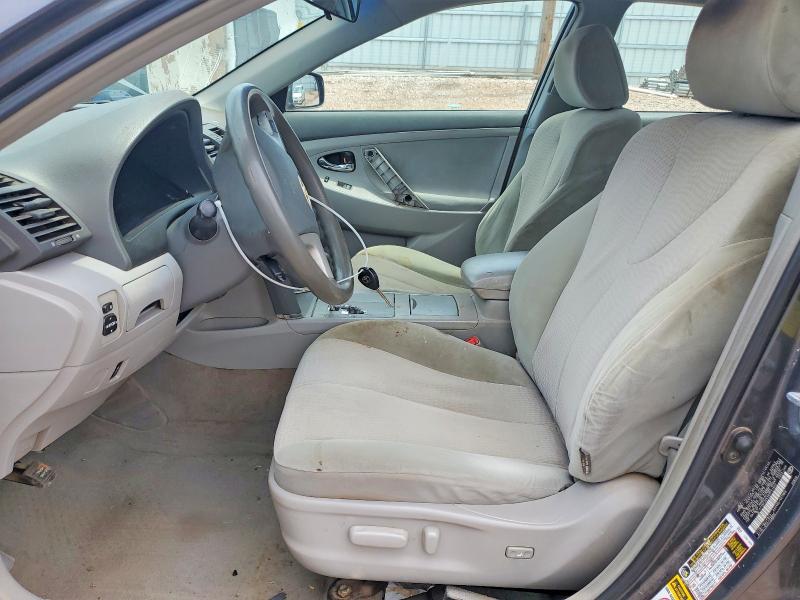 55682996 :رقم المزاد ، 4T1BF3EKXBU151843 vin ، 2011 Toyota Camry مزاد بيع
