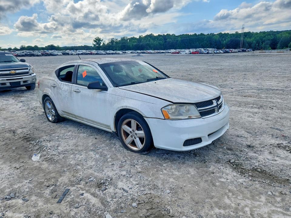 52937256 :رقم المزاد ، 1C3CDZAB5DN771072 vin ، 2013 Dodge Avenger مزاد بيع