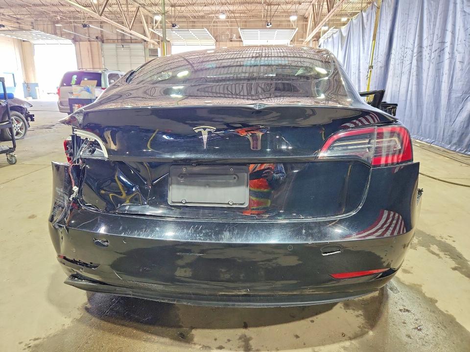 Auction sale of the 2022 Tesla Model 3, vin: 5YJ3E1EA3NF303854, lot number: 52433696