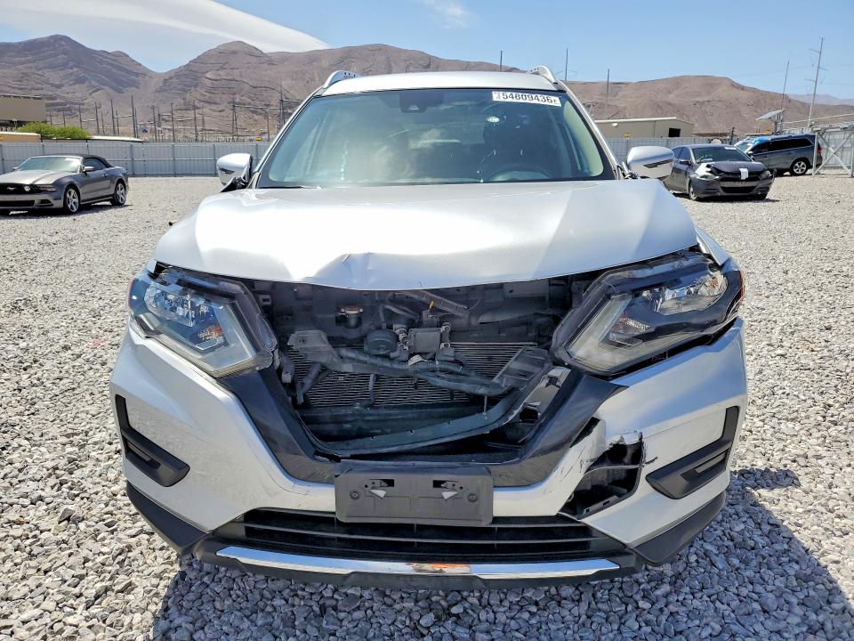54809436 :رقم المزاد ، KNMAT2MT8LP527369 vin ، 2020 Nissan Rogue مزاد بيع