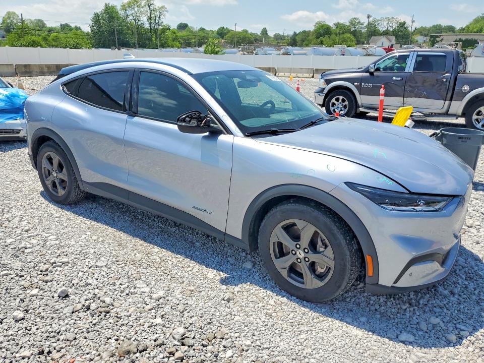 2022 Ford Mustang Mach-e მანქანა იყიდება აუქციონზე, vin: 3FMTK1RM8NMA28406, აუქციონის ნომერი: 53596506