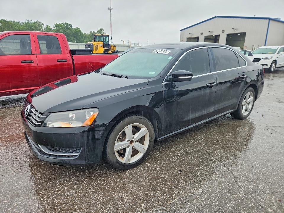55102326 :رقم المزاد ، 1VWBN7A33DC043079 vin ، 2013 Volkswagen Passat مزاد بيع