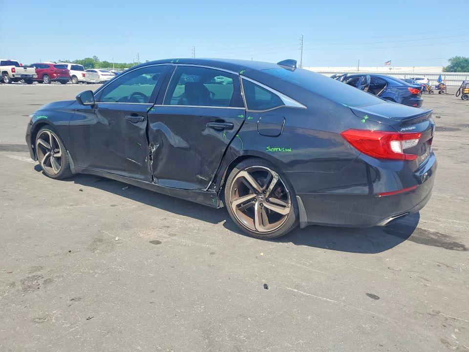 51820876 :رقم المزاد ، 1HGCV1F34JA159980 vin ، 2018 Honda Accord مزاد بيع