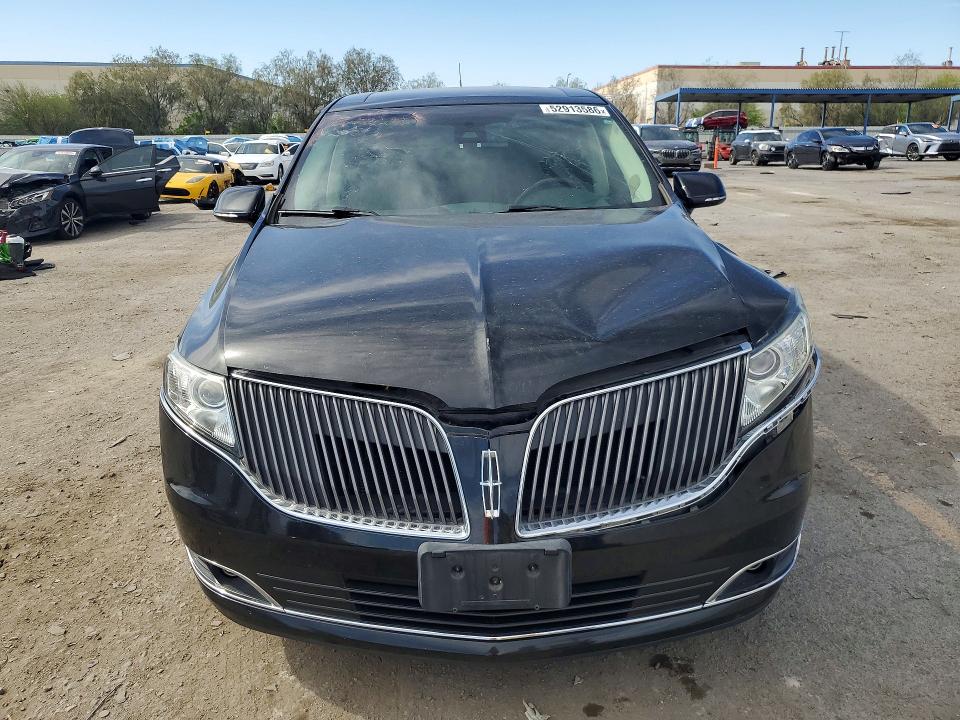 Продажа на аукционе авто 2015 Lincoln Mkt, vin: 2LMHJ5AT7FBL03192, номер лота: 52913586