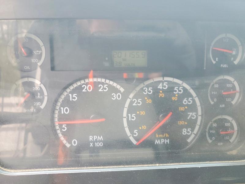 Продажа на аукционе авто 2003 Sterling Truck M, vin: 2FZAAKAK13AK69956, номер лота: 49422336