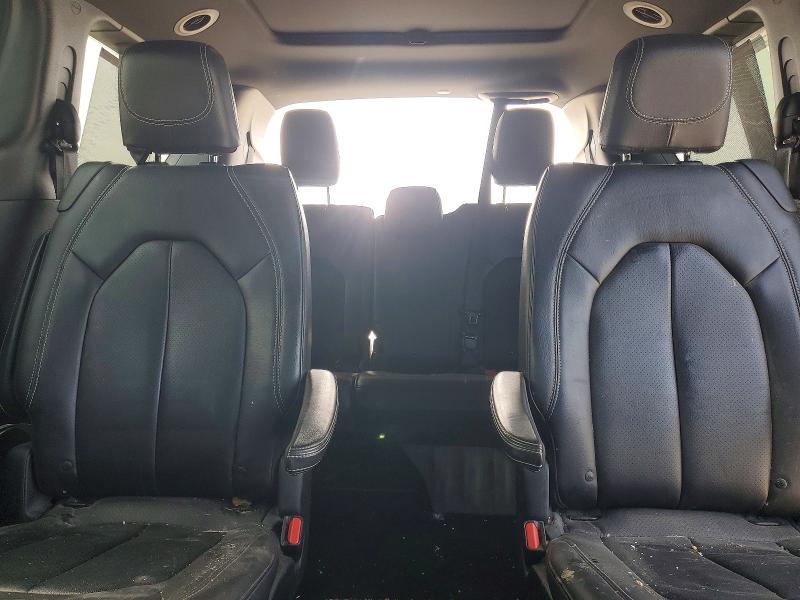 Продажа на аукционе авто 2018 Chrysler Pacifica, vin: 2C4RC1EGXJR321822, номер лота: 51971586