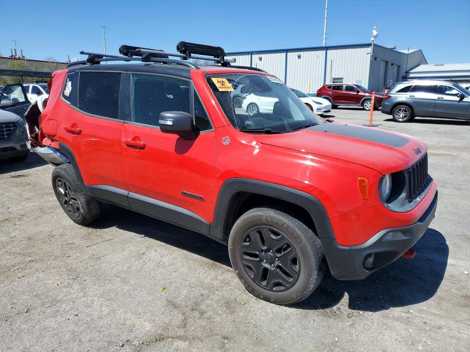 2018 Jeep Renegade მანქანა იყიდება აუქციონზე, vin: ZACCJBCB9JPG75473, აუქციონის ნომერი: 55178406
