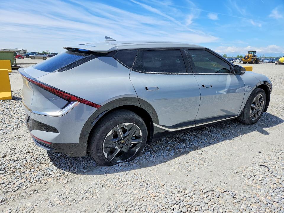 2025 Kia Ev6 მანქანა იყიდება აუქციონზე, vin: 5XYC3DJCXSG013226, აუქციონის ნომერი: 54626596