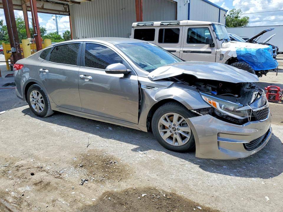 2016 Kia Optima მანქანა იყიდება აუქციონზე, vin: 5XXGT4L30GG028635, აუქციონის ნომერი: 53982776