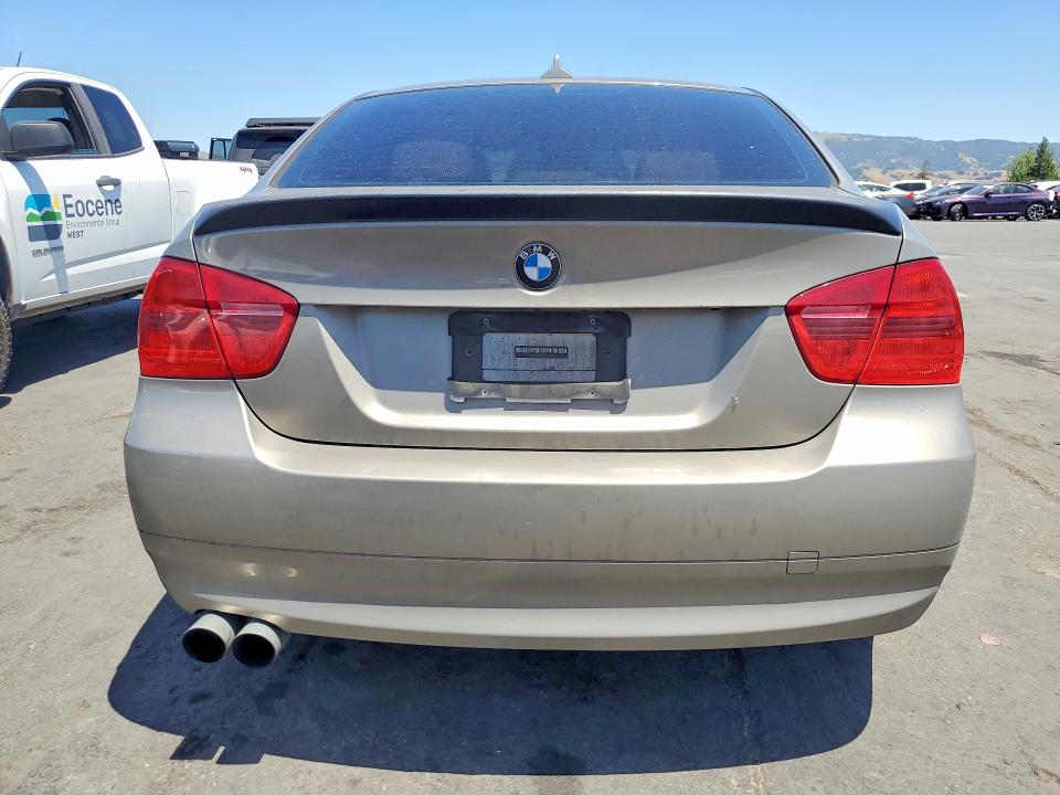 Продажа на аукционе авто 2008 Bmw 328, vin: WBAVA37518NL48133, номер лота: 53804266