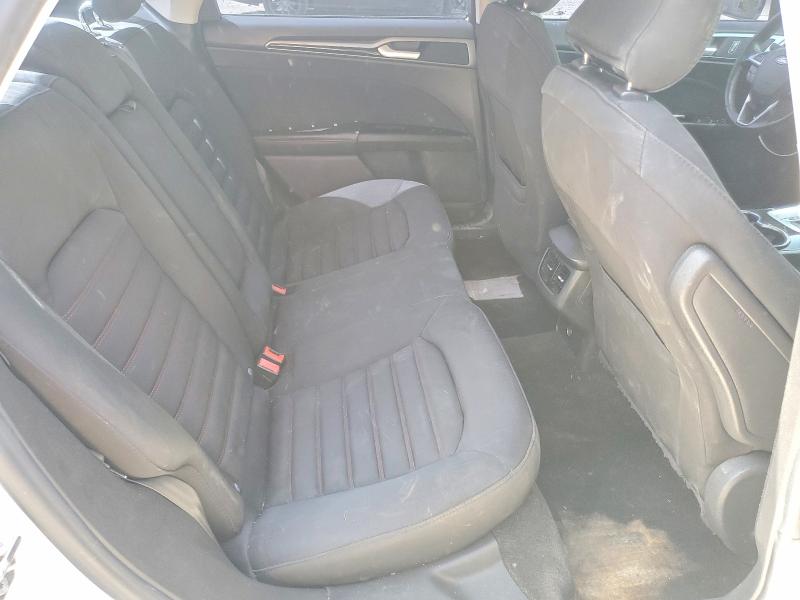 54608986 :رقم المزاد ، 3FA6P0T93GR321918 vin ، 2016 Ford Fusion مزاد بيع