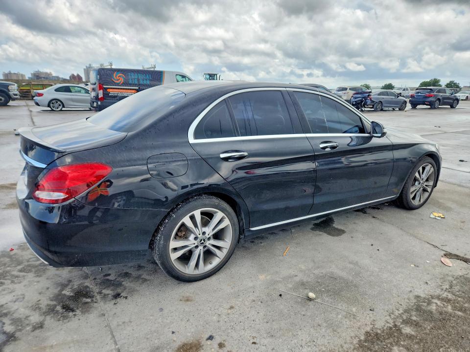 Продажа на аукционе авто 2018 Mercedes-benz C, vin: 55SWF4JBXJU244322, номер лота: 53935976