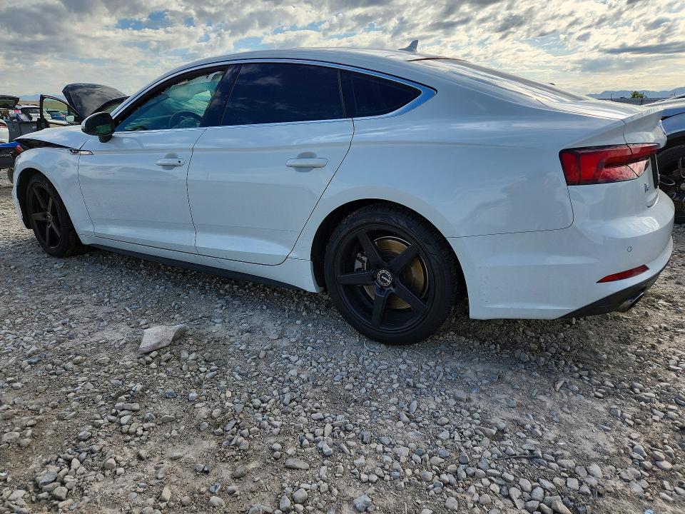 Продаж на аукціоні авто 2018 Audi A5, vin: WAUENCF59JA058015, номер лоту: 52583966