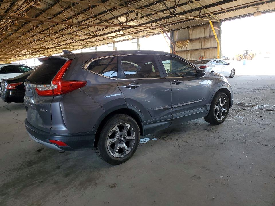 55078016 :رقم المزاد ، 2HKRW2H83HH607049 vin ، 2017 Honda Cr-v مزاد بيع