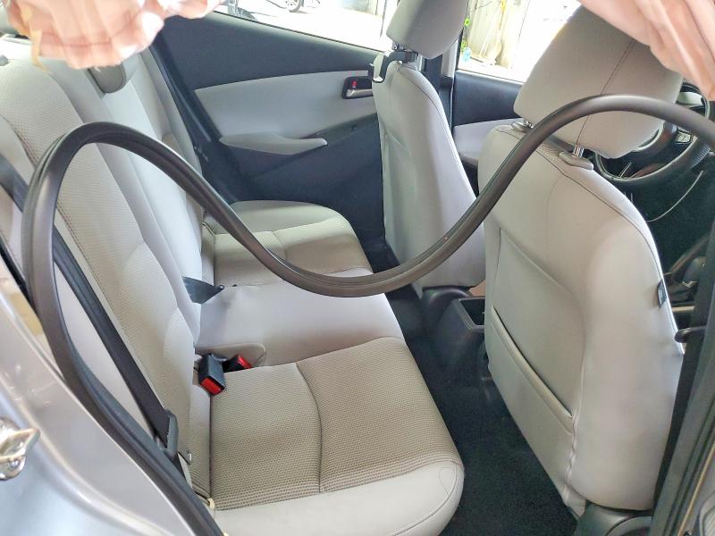 53245806 :رقم المزاد ، 3MYDLBYV7KY520940 vin ، 2019 Toyota Yaris مزاد بيع