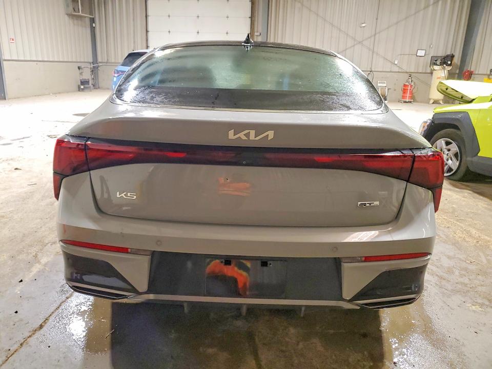 2025 Kia K5 მანქანა იყიდება აუქციონზე, vin: KNAG64J71S5394921, აუქციონის ნომერი: 50728466