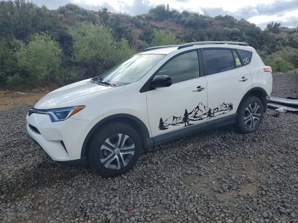 54655746 :رقم المزاد ، JTMBFREV3JJ207252 vin ، 2018 Toyota Rav4 مزاد بيع
